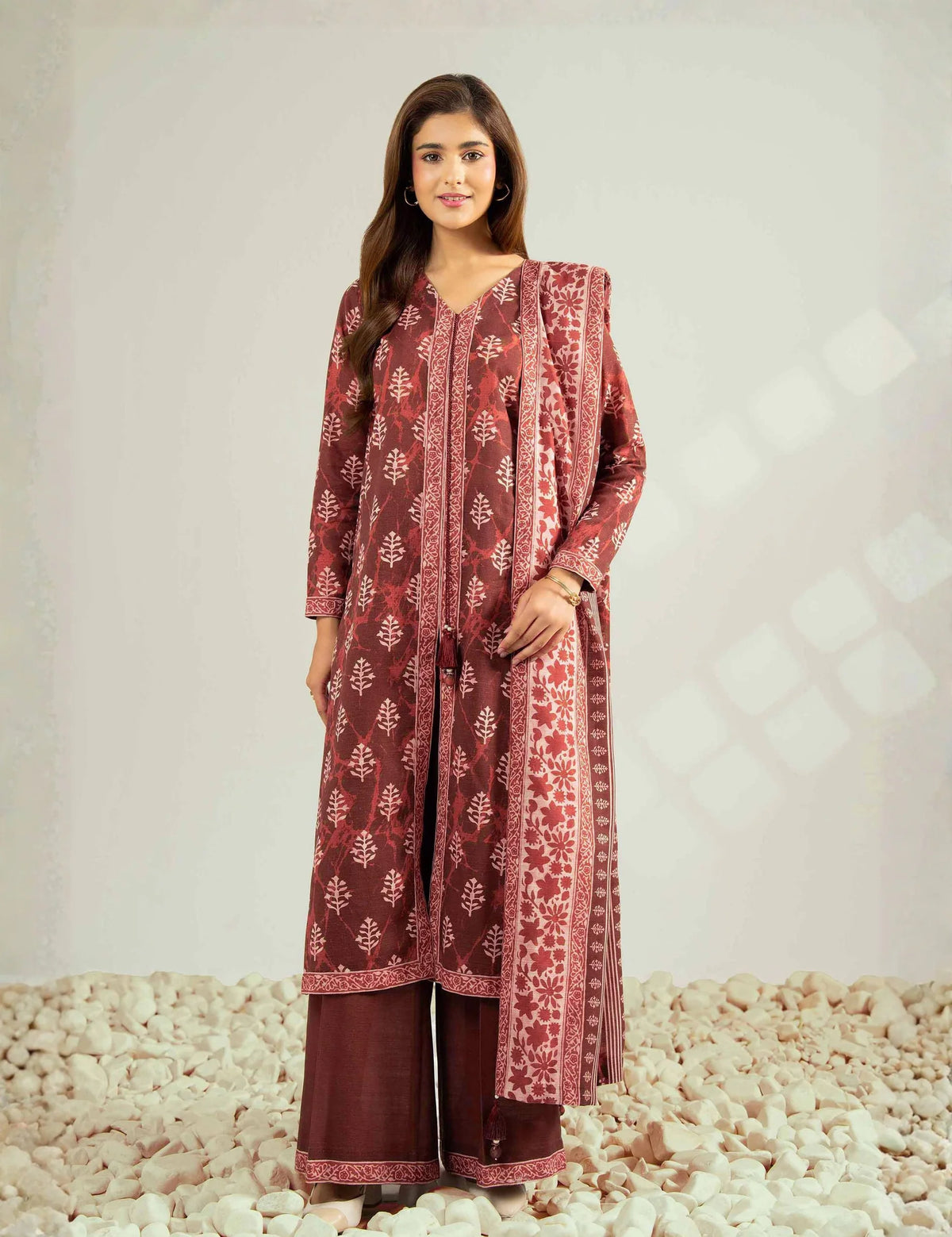 Unstitched printed 3pc khaddar