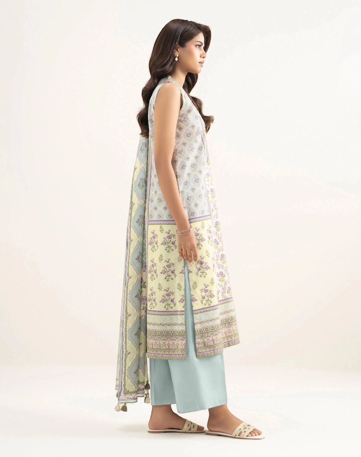 Agha Noor Printed Lawn Suit 3pc AN-7884