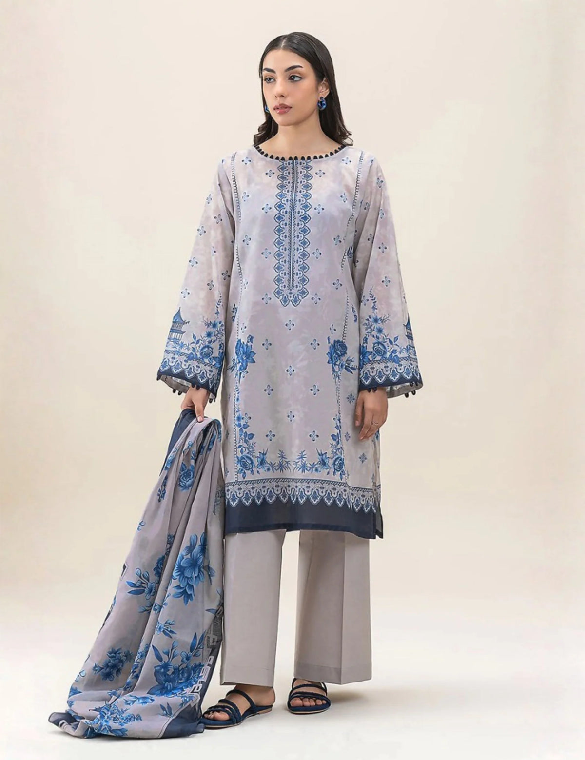 dove grey  printed 3pc Linen